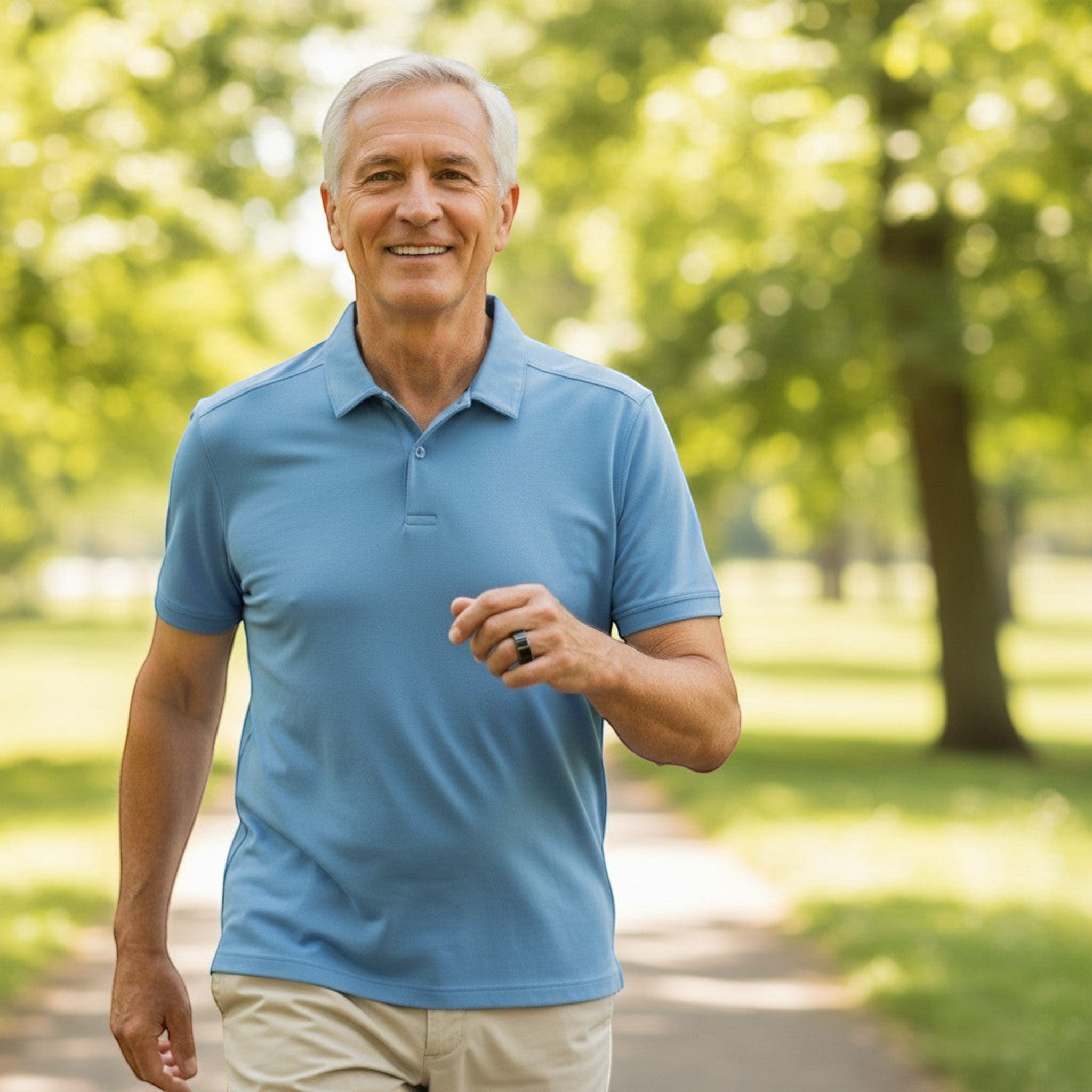 Designed for everyday convenience, this smart health ring combines durability, comfort, and wellness monitoring.